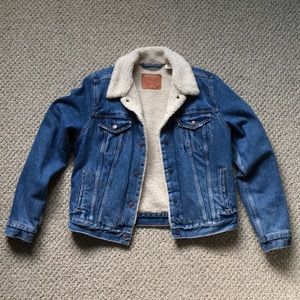 Levi’s denim Sherpa jacket